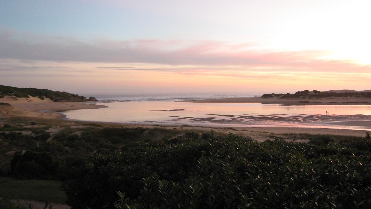 Milkwood Manor B & B เคนตัน ออน ซี ภายนอก รูปภาพ